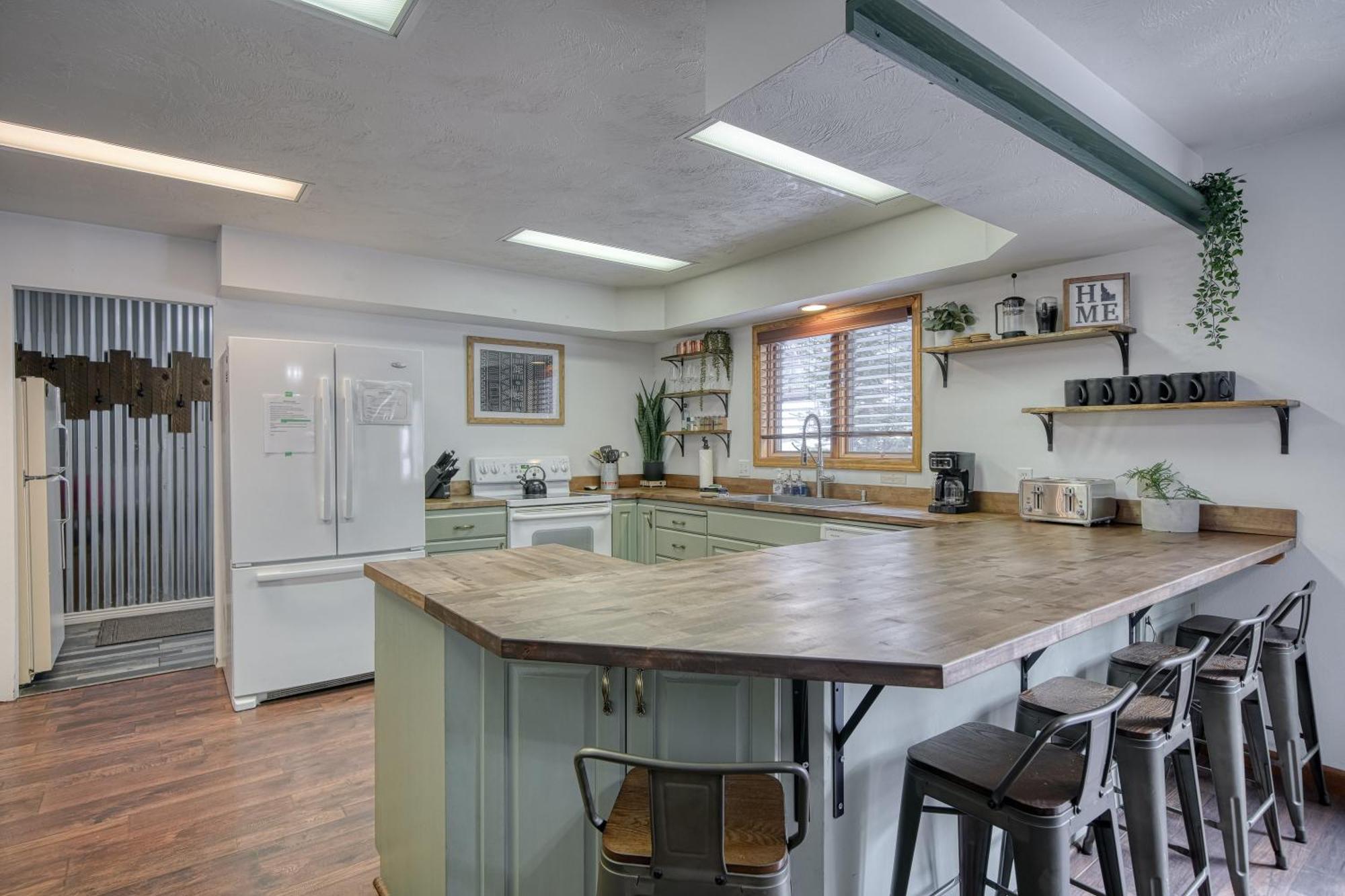 Wapiti View 6-Bedroom Cabin 28Mins To Yellowstone Island Park Exterior foto